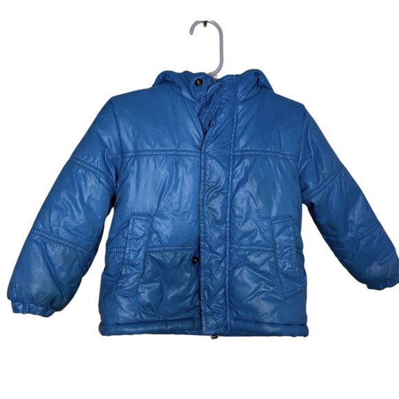 Burberry Kids Blue Quilted Puffer Coat with Hood – Warm Winter Outerwear Sz 2T